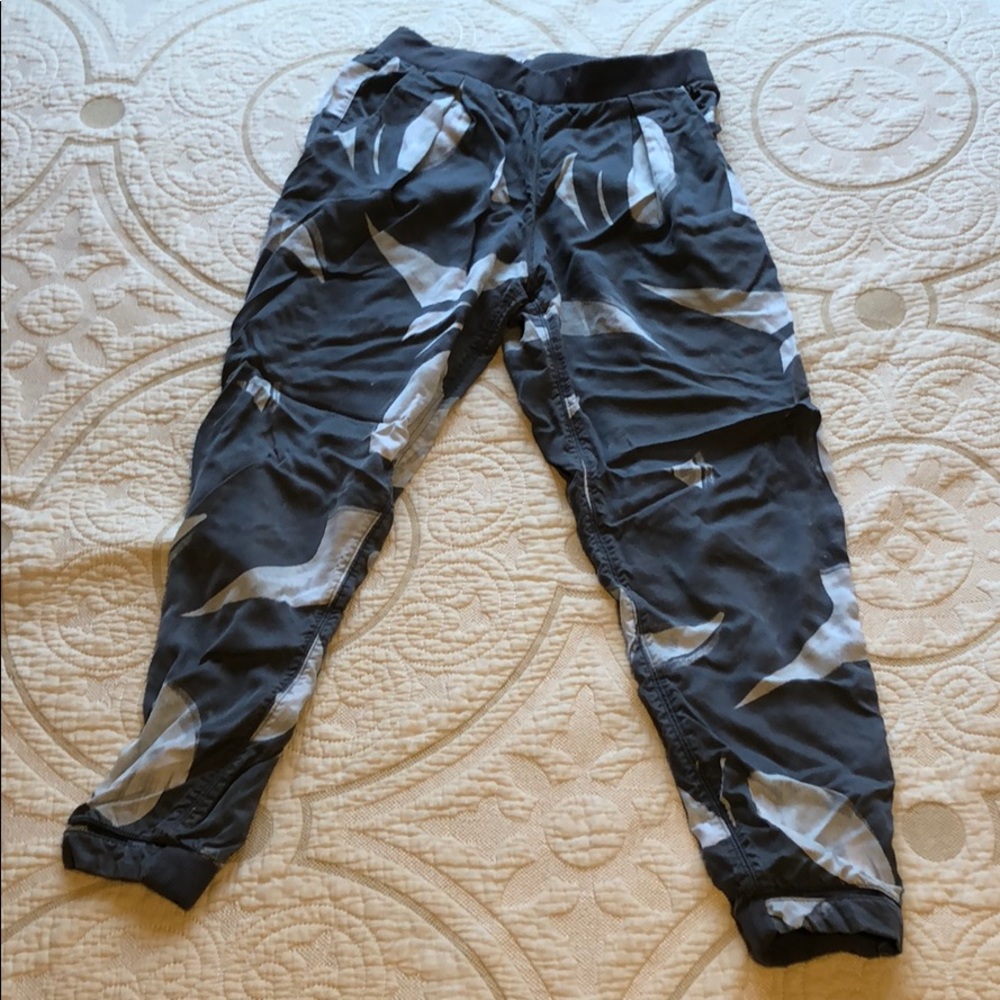Lululemon Joggers